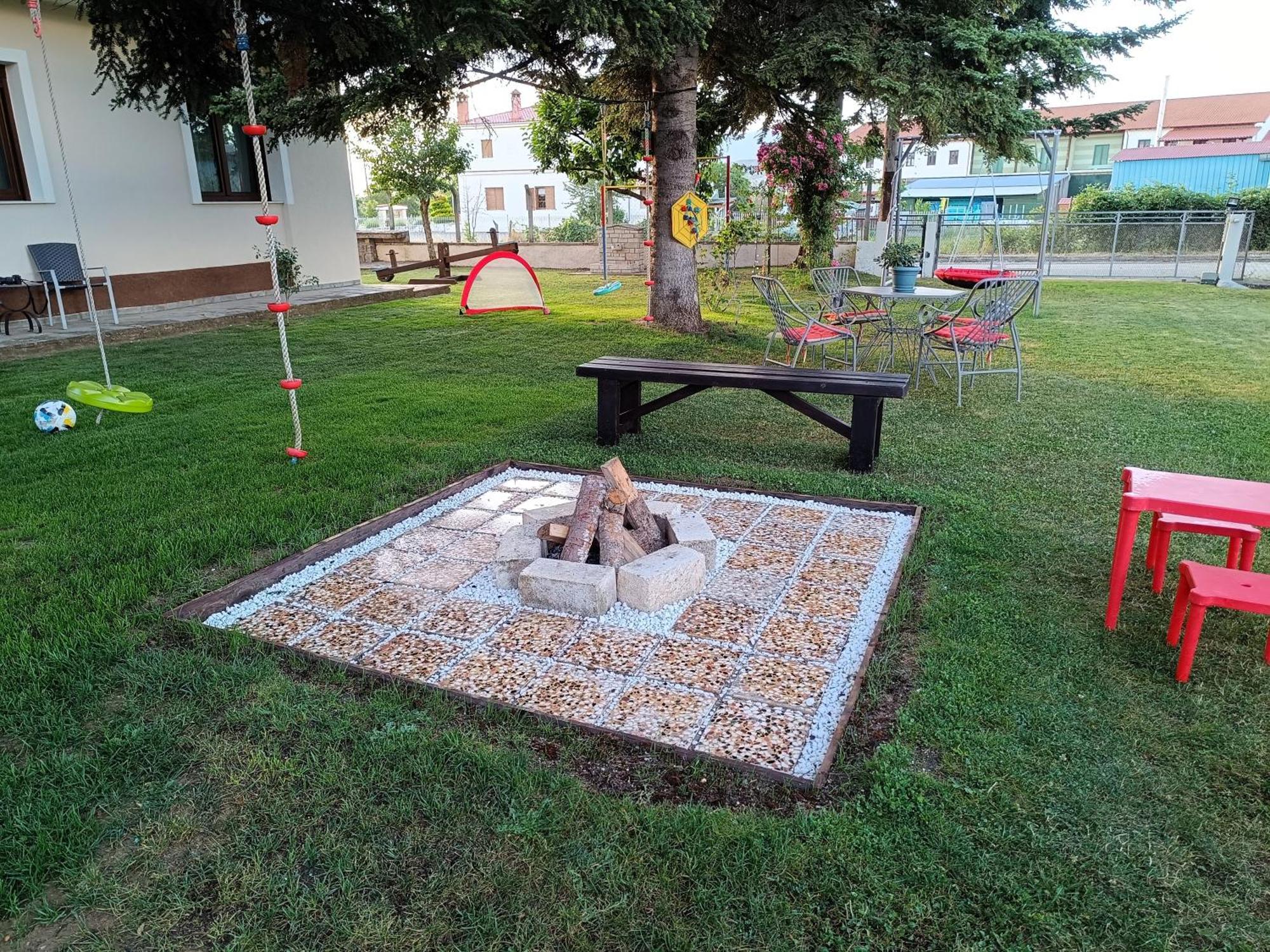 Cozy Garden House * Argos Orestikon